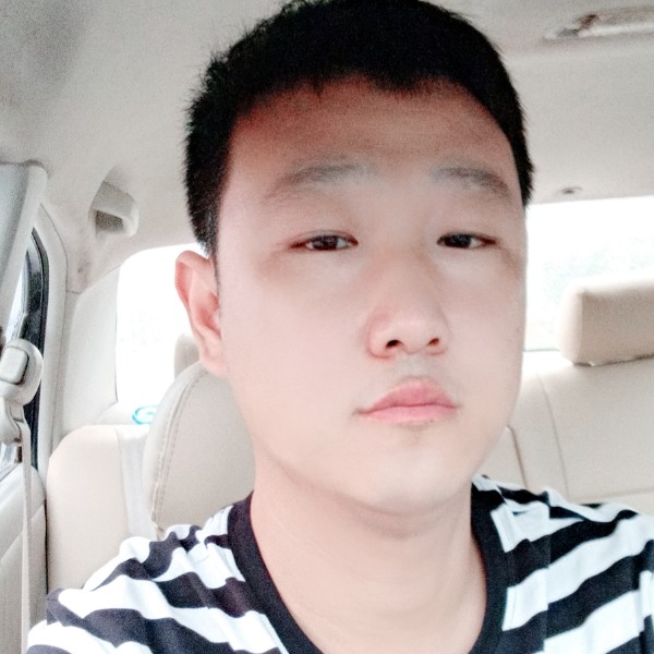 琉璃微笑的照片