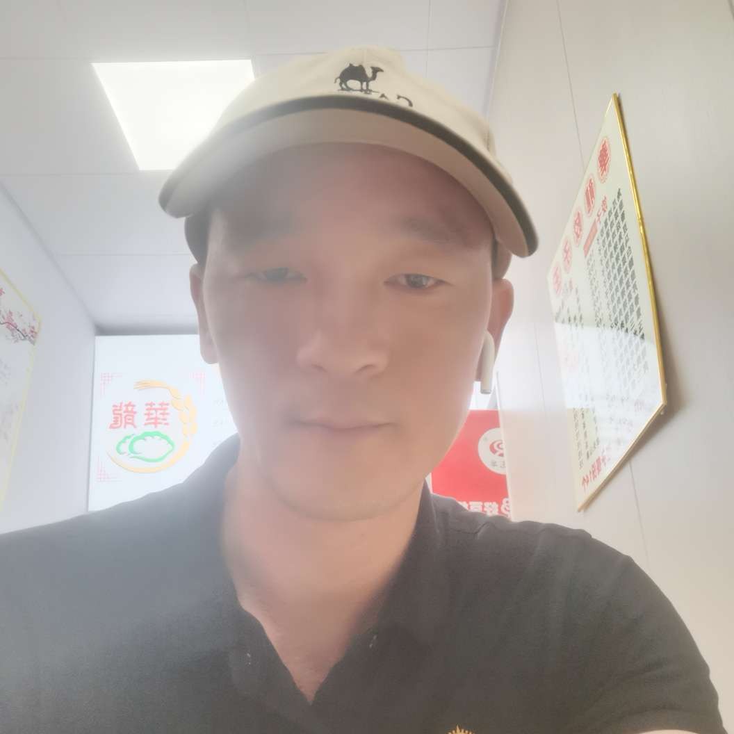 单身狗喝水的照片