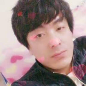 日记本回眸背后的照片