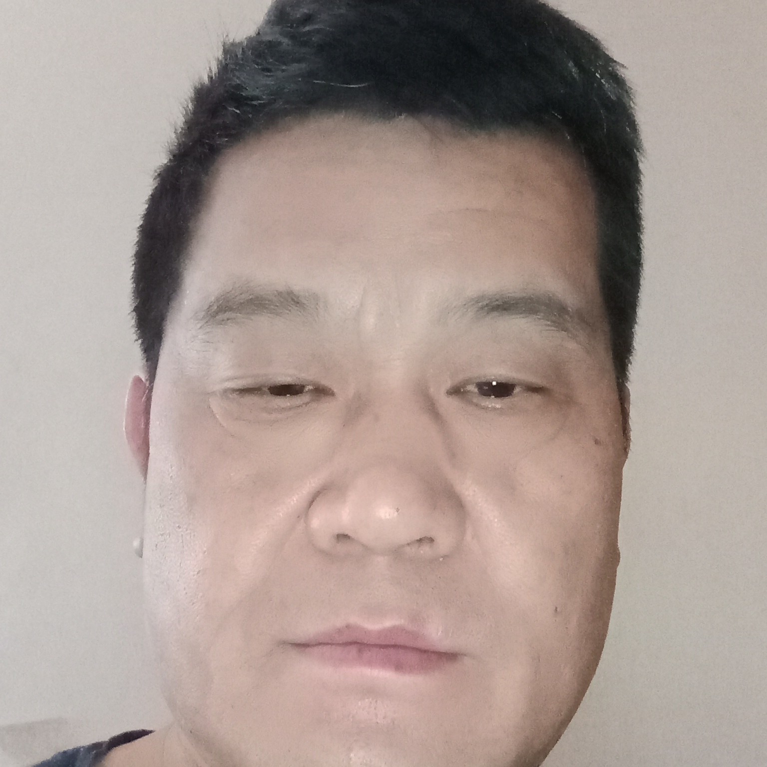 俊逸向宝贝的照片