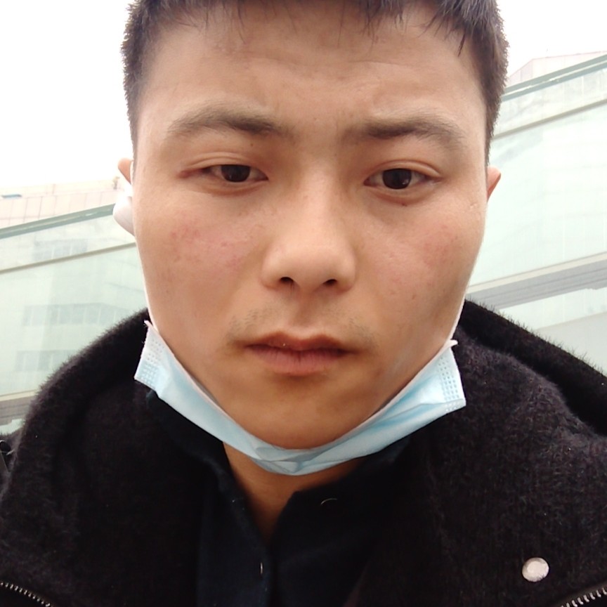 我们的踢秋天的照片