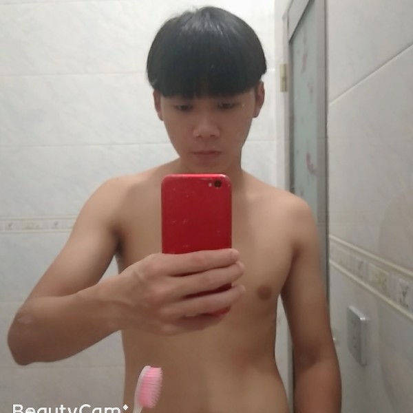 MC李的照片