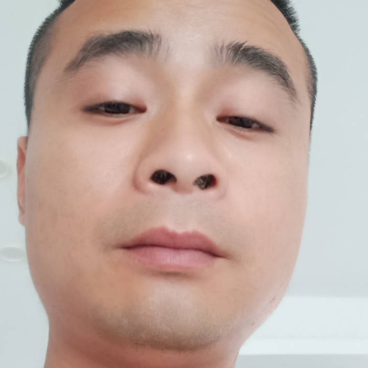 请不要伤我女人的照片