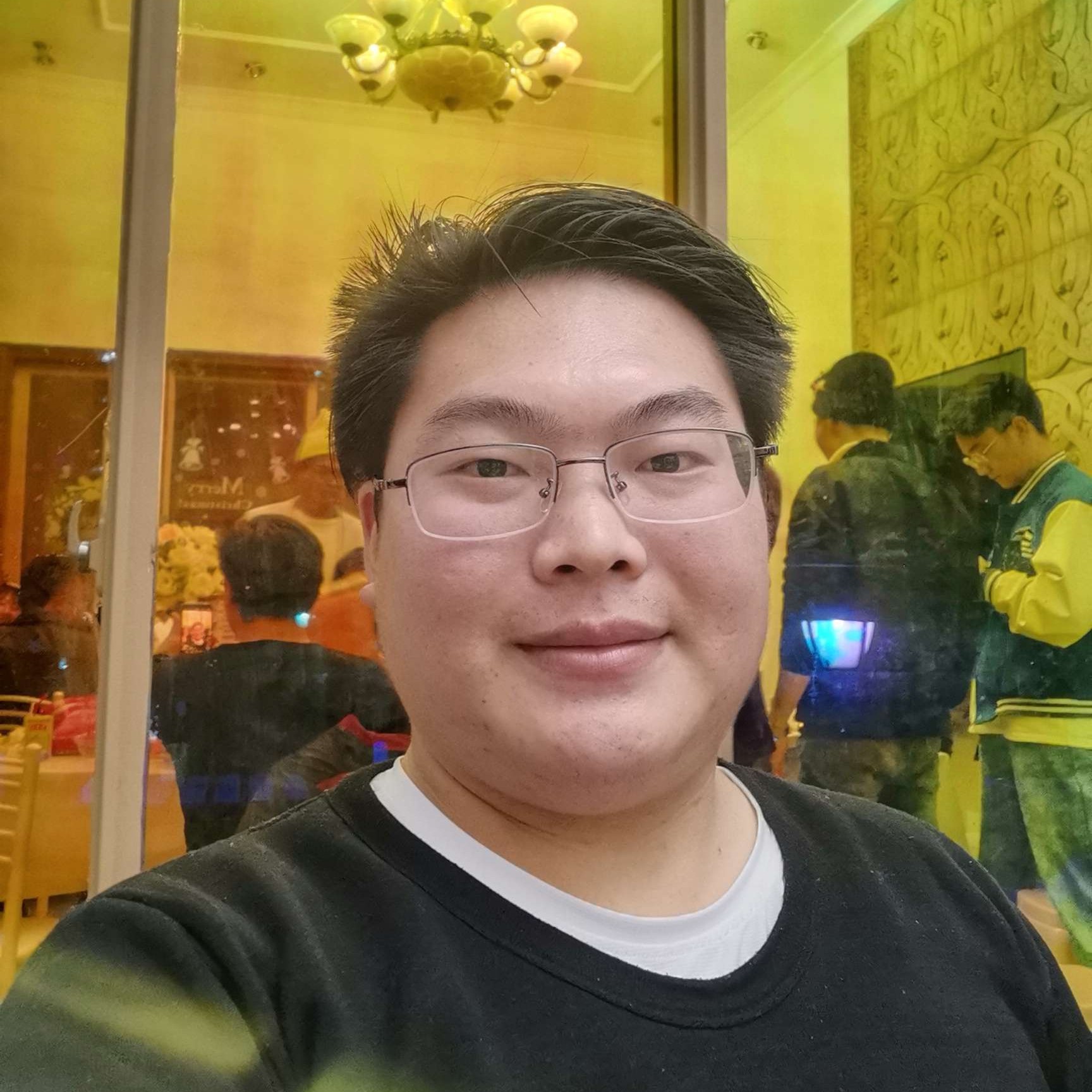 闪闪拾忆电灯胆的照片