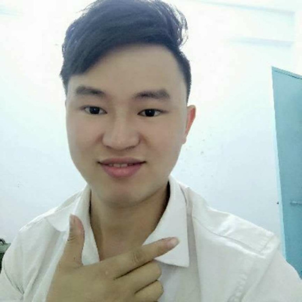 鱼回首错落的照片