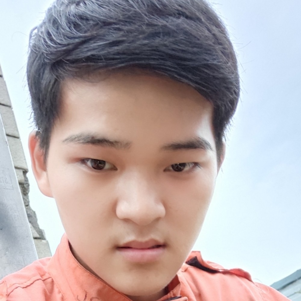 卓国既的照片