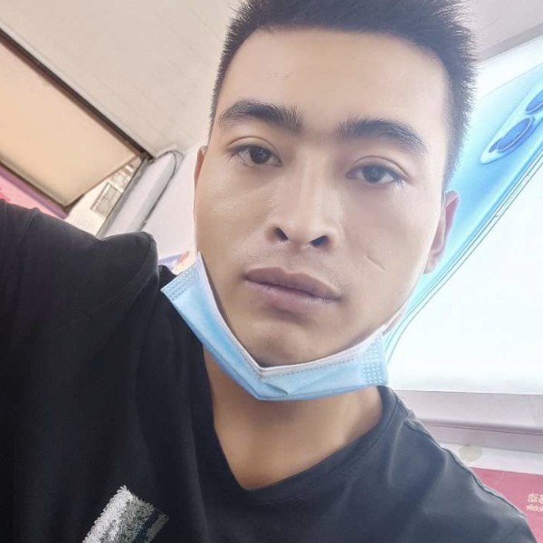 老弎的照片