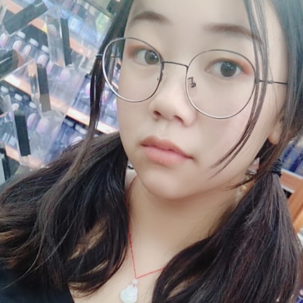 忧伤相许猫咪的照片