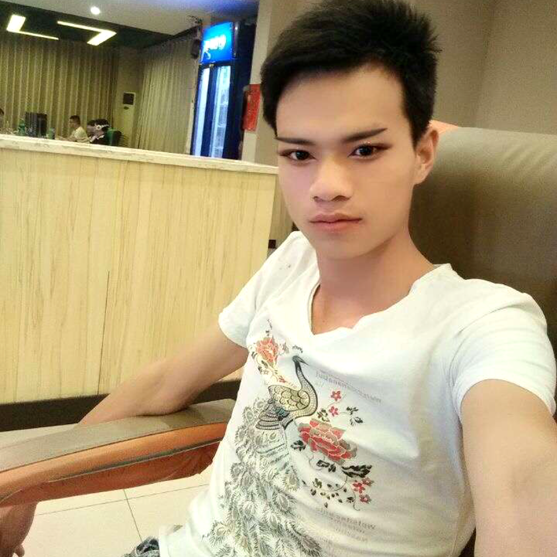 第三人称丶的照片