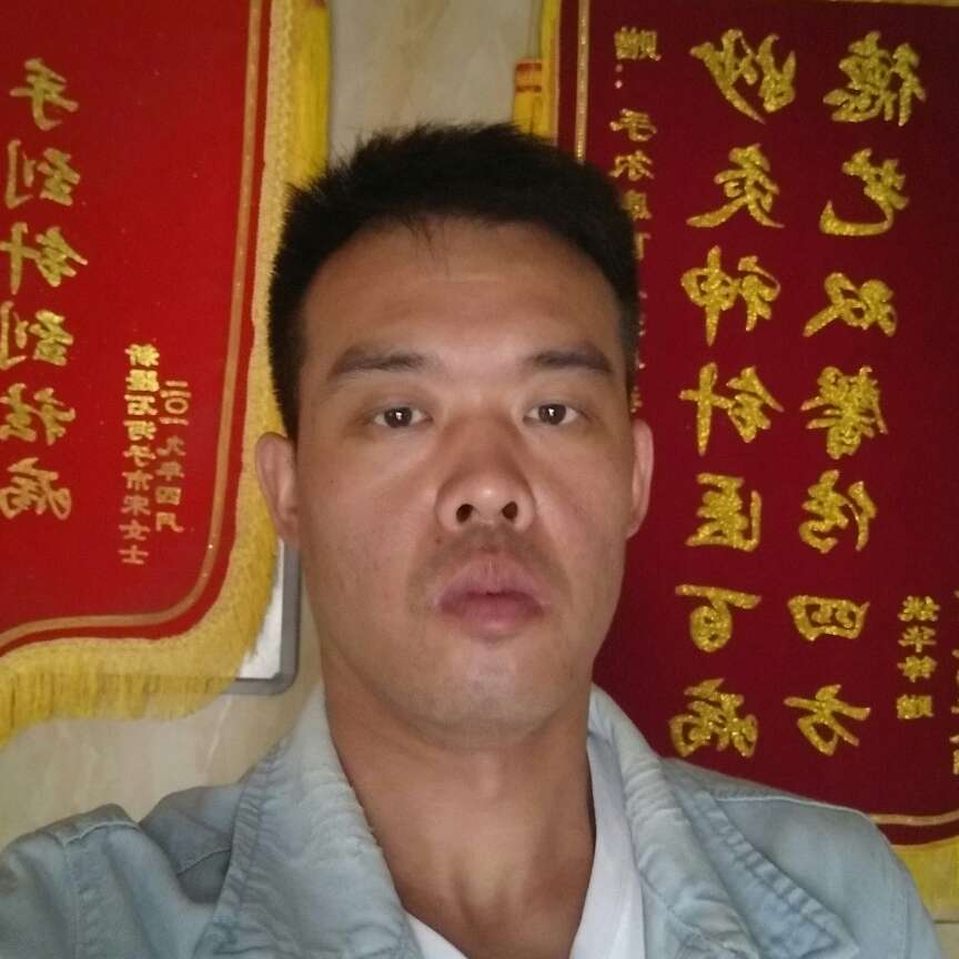 单薄回首黛儿的照片