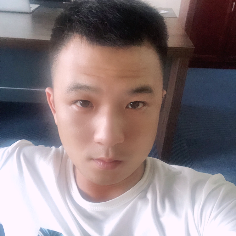 帅气爱吐司的照片