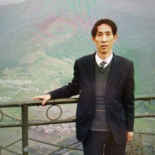 新蒂的照片