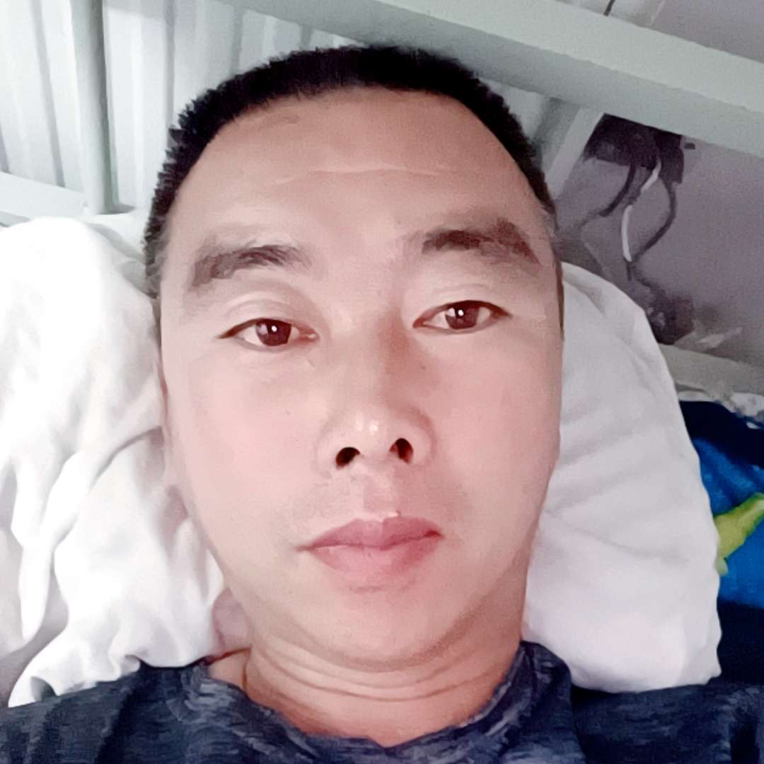 花卷爱听歌的照片