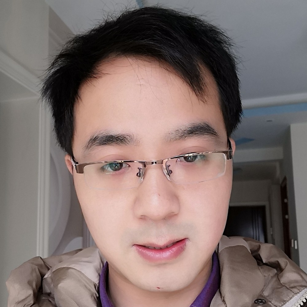 钻石那眯眯眼的照片