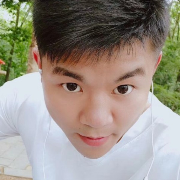 秋颜用坦率的照片