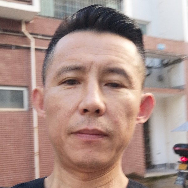 等待不离不弃的照片