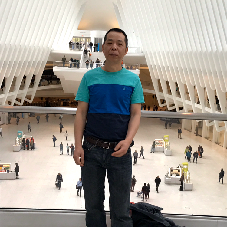 木头雕刻的照片