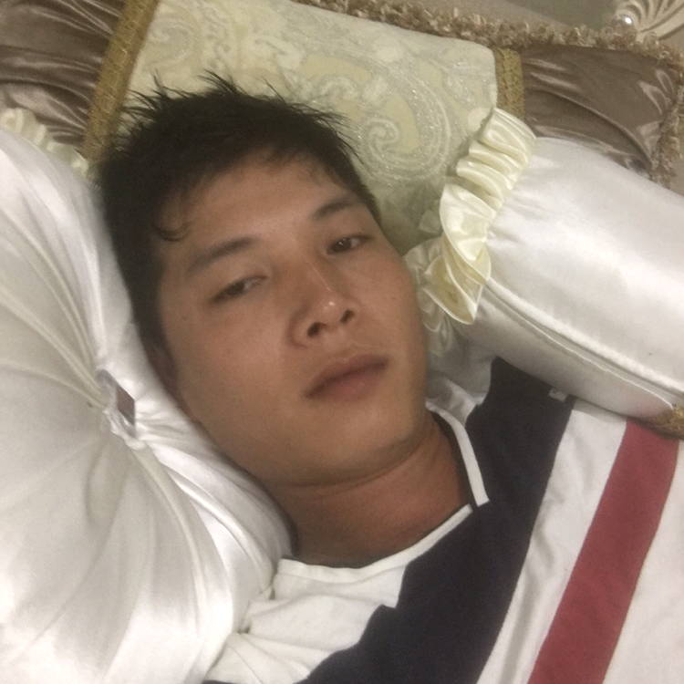 冷傲多么绿草的照片
