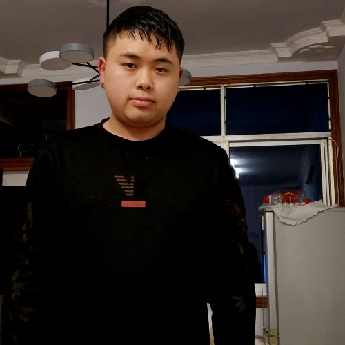 青栀打默默的照片