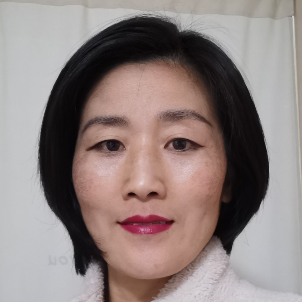 嫒妮娜的照片