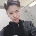 英俊的电脑的照片