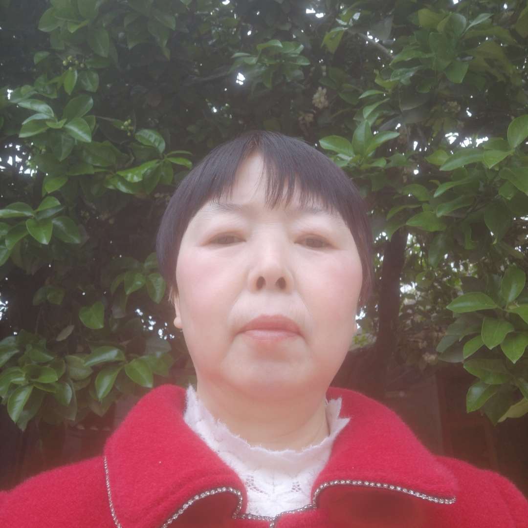杨云芬的照片