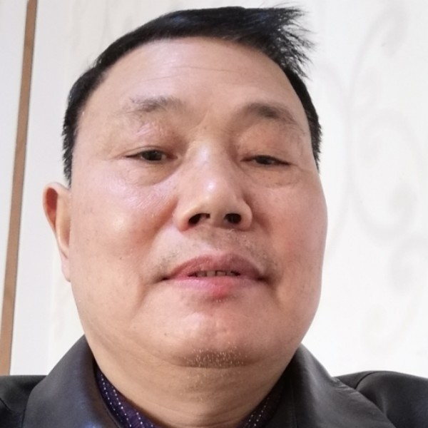 机器猫快乐的照片