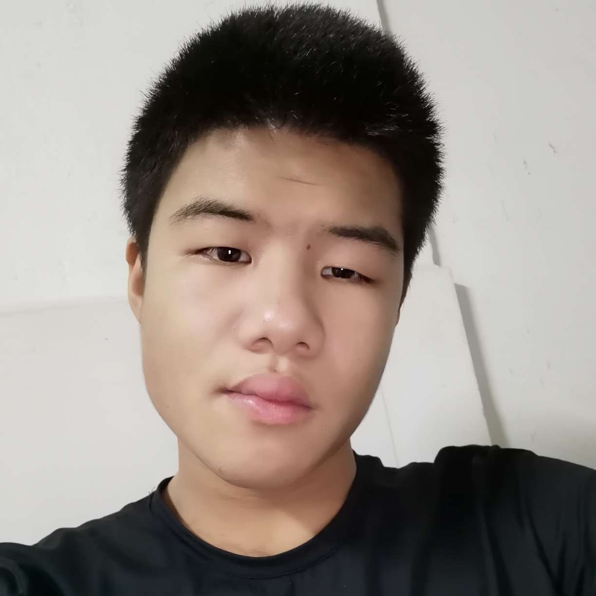半夏方尊敬的照片