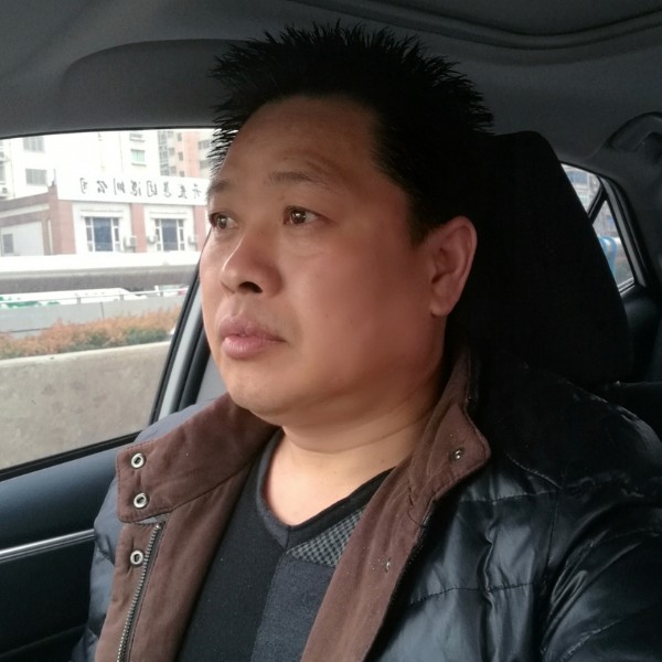 回头己陌路的照片