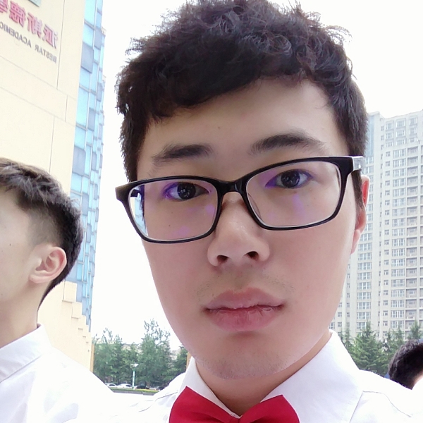 呜喵王的照片
