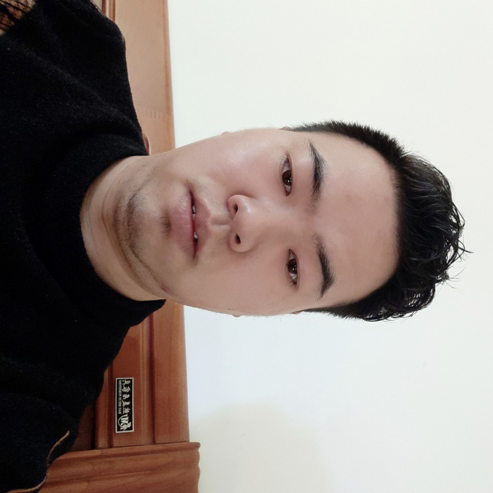 苦恋尘宵的照片
