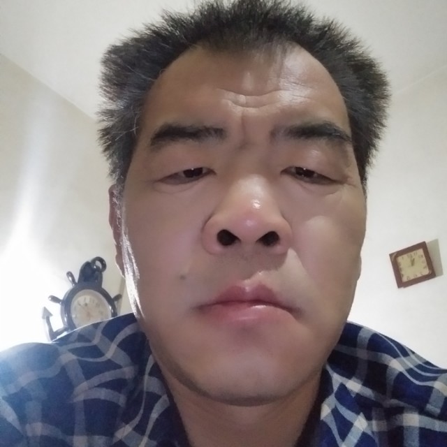 销售鸸鹋油的照片