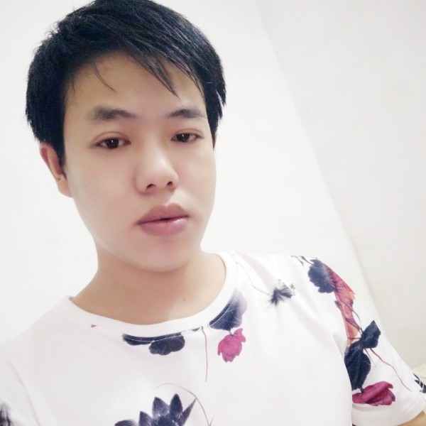 乐观等待镜子的照片
