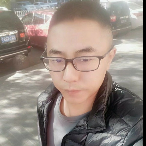 彼岸苦恋俊秀的照片