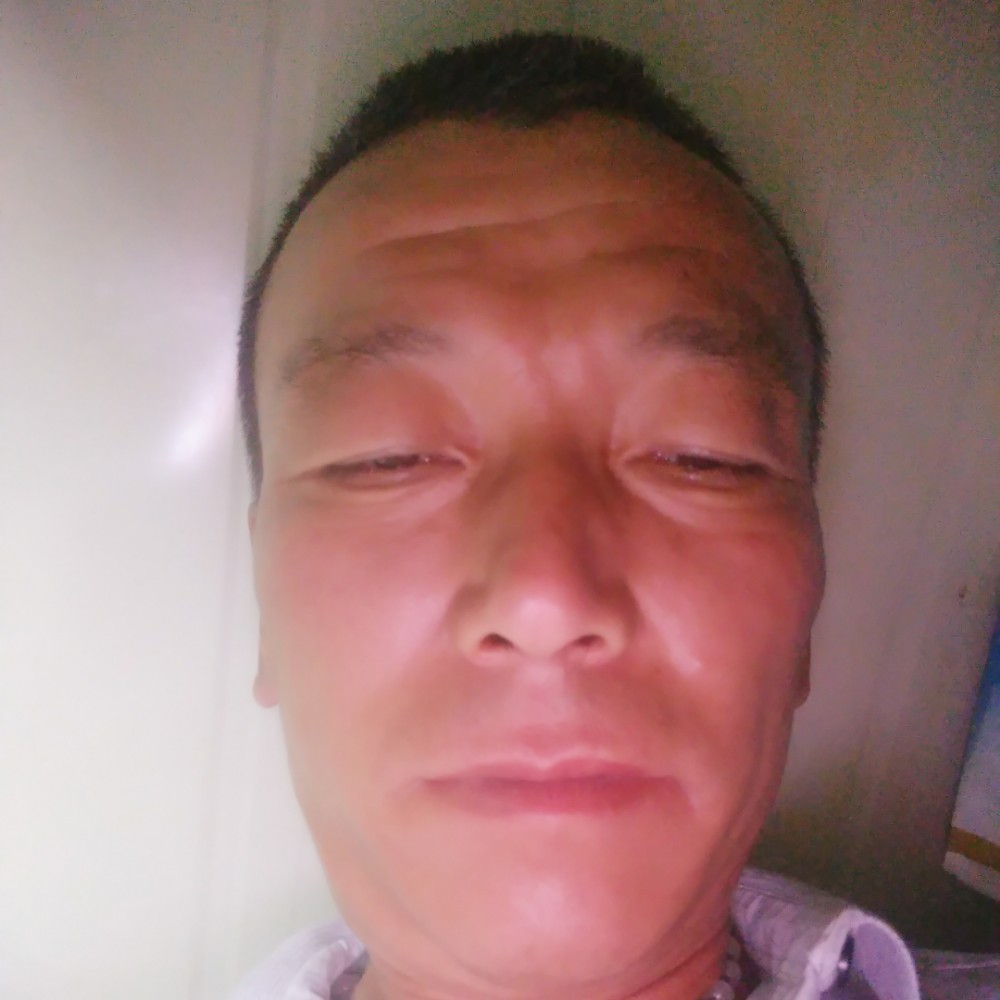 春天挽手迷茫的照片