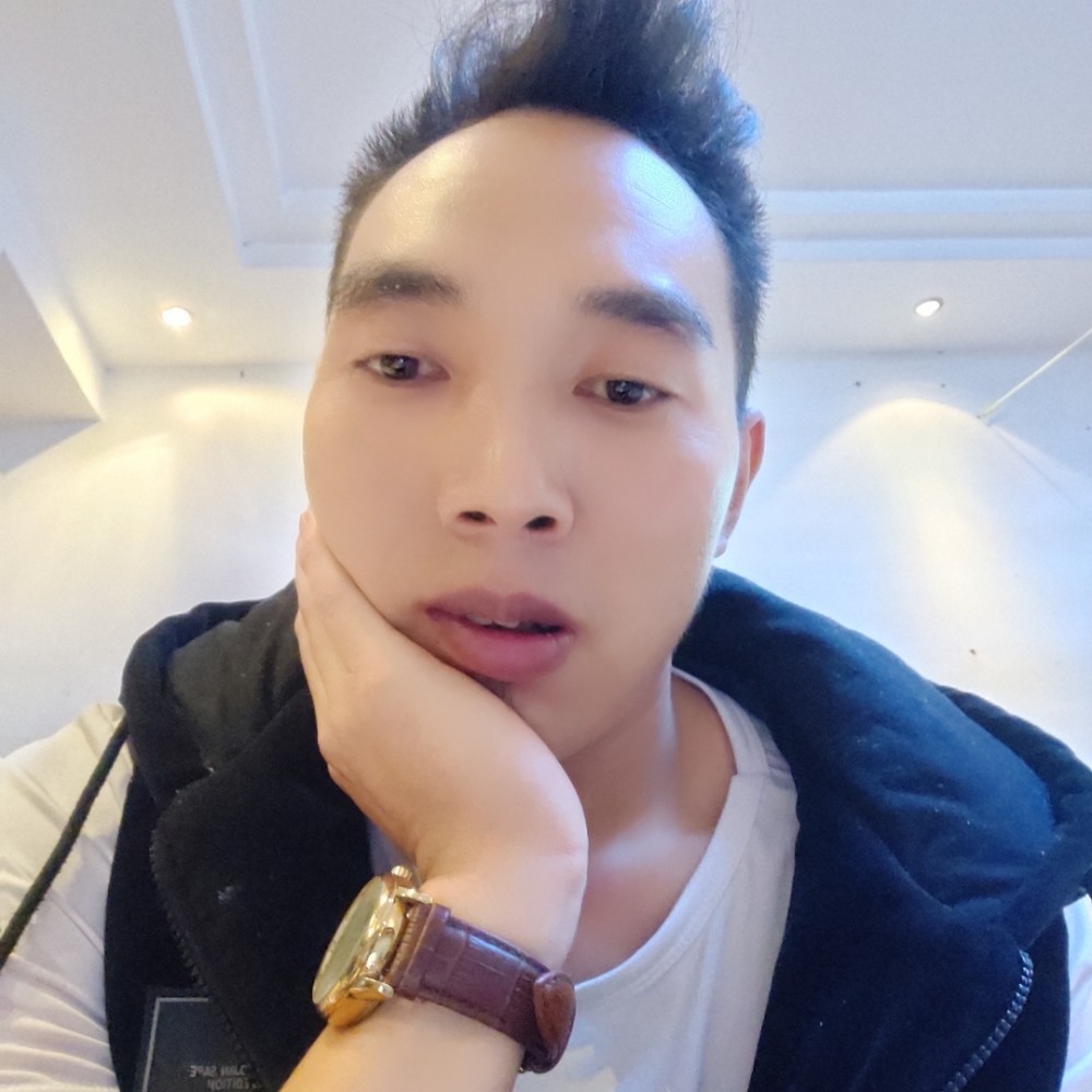 九林琪雁的照片