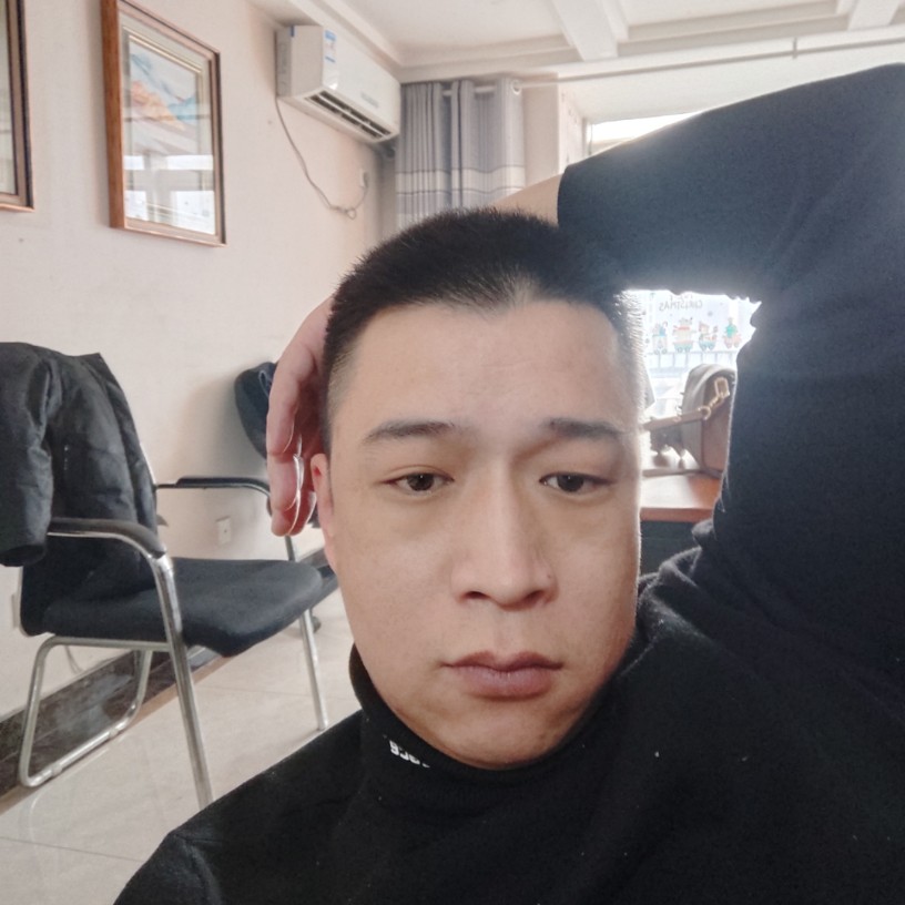 爱笑演变蜗牛的照片