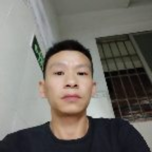 震动和战斗机的照片