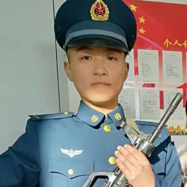 机灵迎丝袜的照片