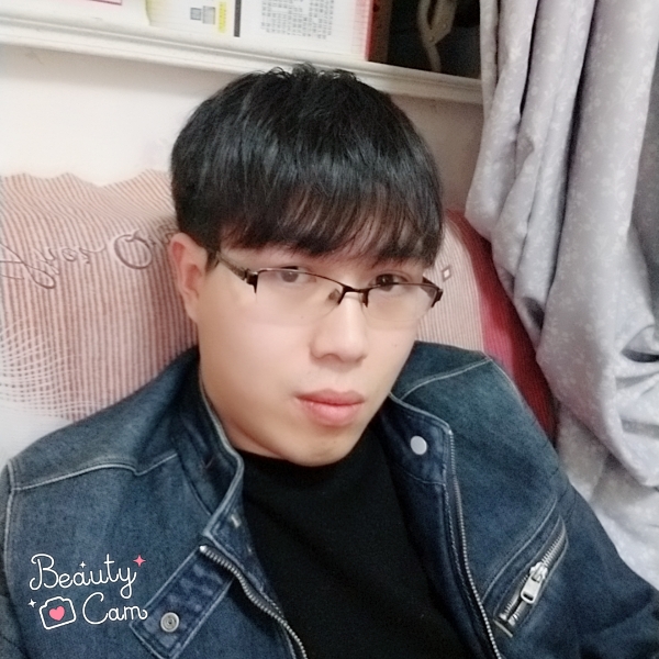 青枫扬的照片