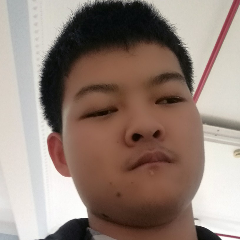英韩的照片