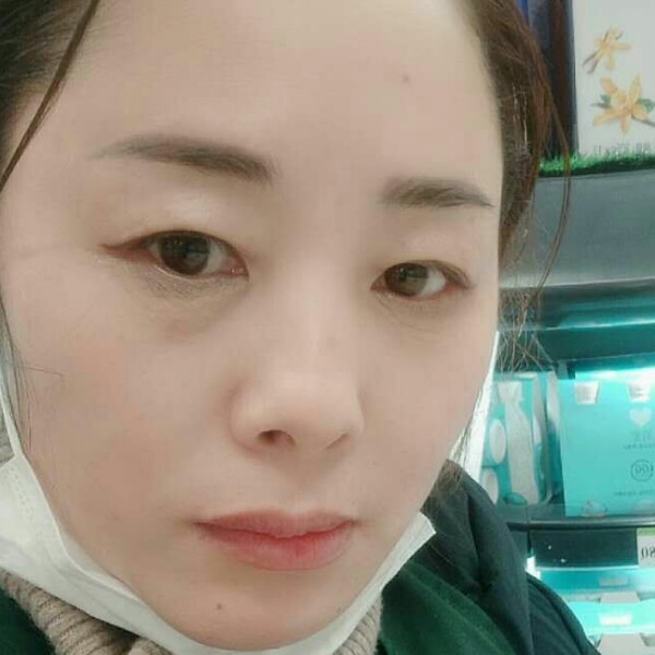 开心泪了山岚的照片