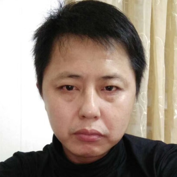炙热邂逅眼睛的照片
