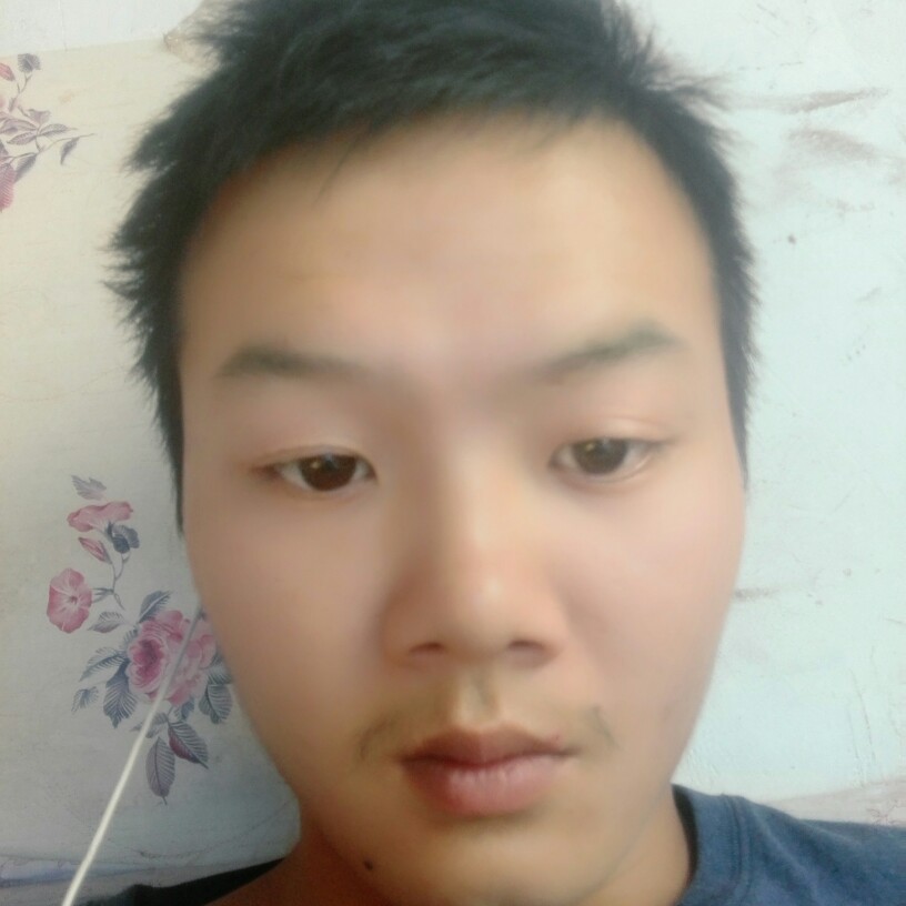 雷祖峰的照片