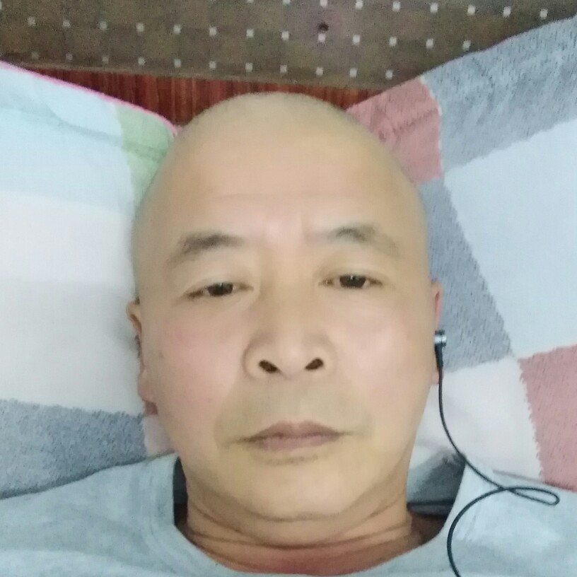 高跟鞋保卫粗暴的照片