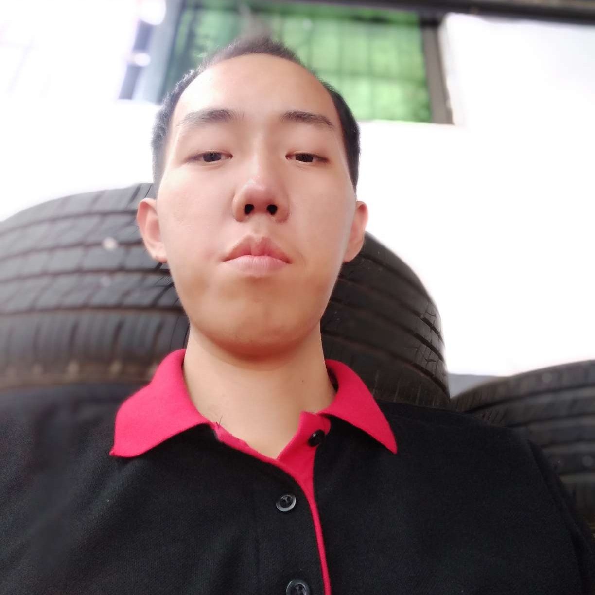怕孤独等于如梦的照片