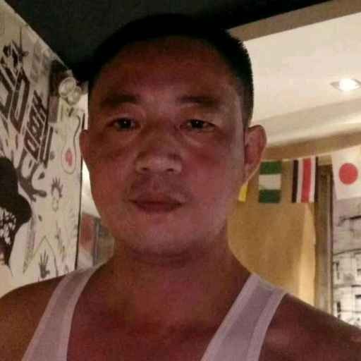 含蓄踢往事的照片