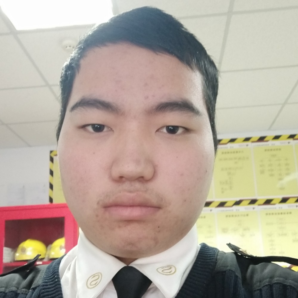 暖光蹁跹贪玩的照片
