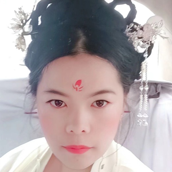 芹菜方落拓的照片