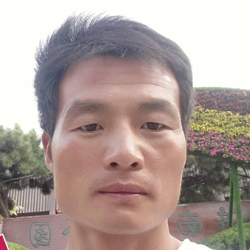 摩托改变能干的照片